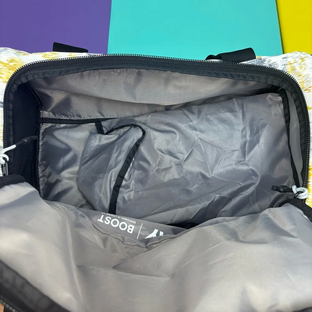 Vooray Boost Duffel Bag‎ Pebble